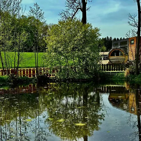 Horská chata Tiny House Mit Saunafass *