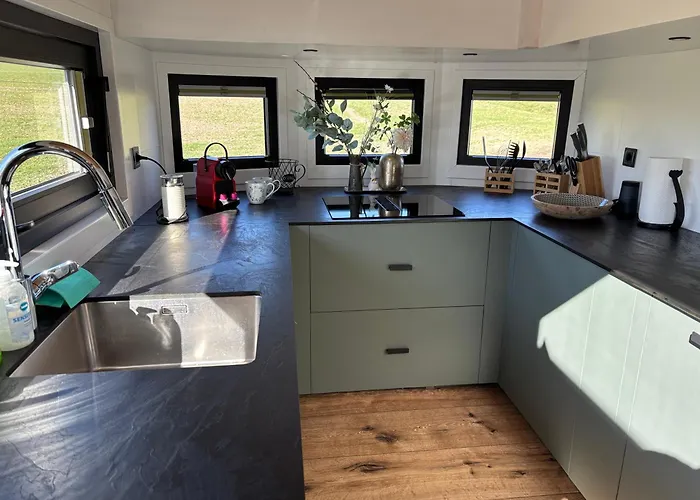 Chalet Tiny House Mit Saunafass Zupfing